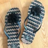 Snygga flip-flops från Koala Bay med blomma