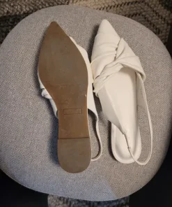 Snygga och bekväma slingback