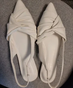 Snygga och bekväma slingback