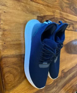 Soc sneakers storlek 43 marinblå