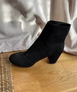 Sock boots