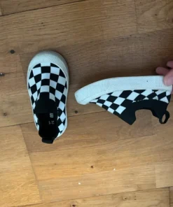 Socksneakers