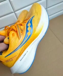 Sportowe buty Saucony Triumph 20 rozmiar 38