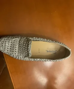 Srebrne ,skórzane mokasyny w rozmiar 38,5