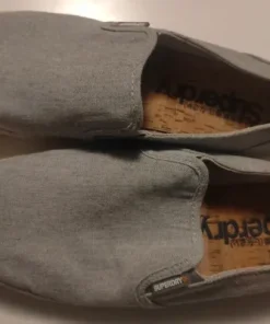 Superdry kangastossut