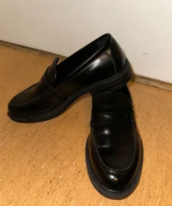 Svarta Loafers