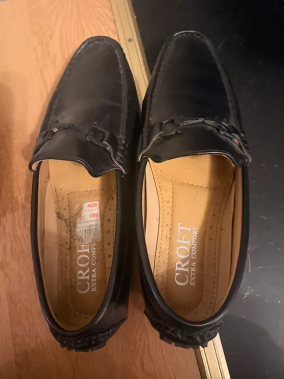 Svarta loafers i skinn – storlek 42