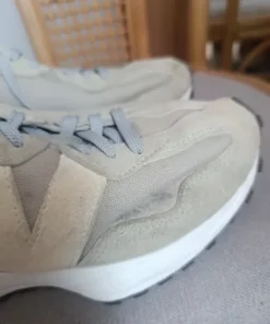 Szare beżowe new balance the inteligent choice model 327 rozmiar 40 brązowe