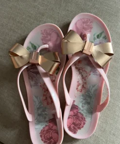 Ted Baker bow klapki japonki kokarda super model 38