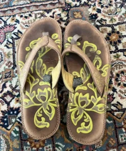Teva brown leather flip flops