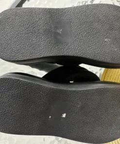 Tofflor svarta stl 38