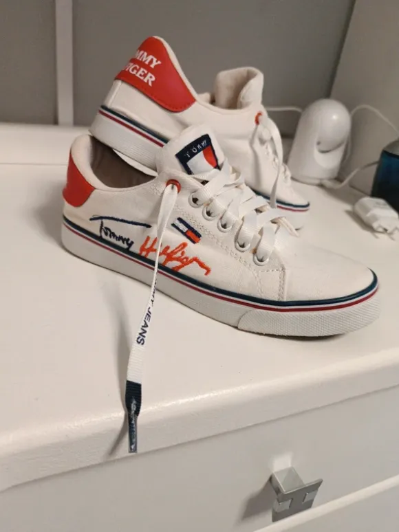 Trampki 36