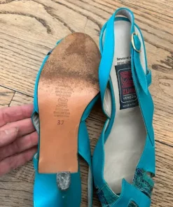 Turkosa vintage skor 70 tal storlek 37 skinn