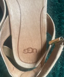 Ugg 37 sandały