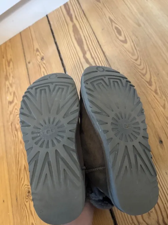 Ugg støvler grå