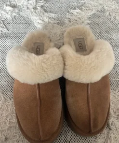 Ugg tohvelit