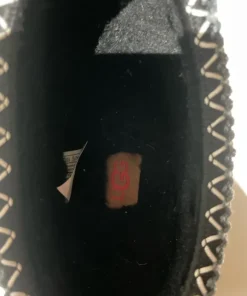 Uggs.