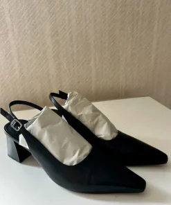 Vagabond - pumps Altea - svart