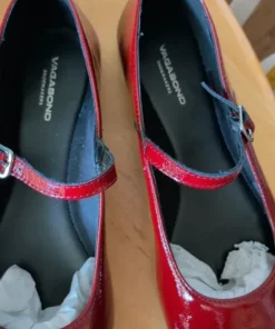 Vagabond Delia Red