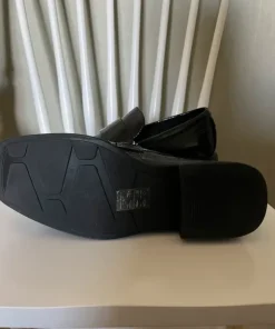 Vagabond loafers