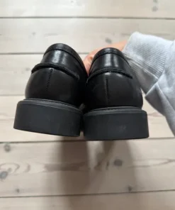 Vagabond loafers