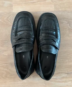 Vagabond loafers strl 40