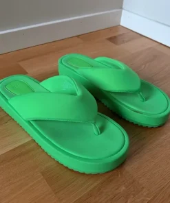 Varvassandaalit