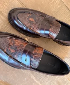 Vinny’s Wholecut Townee Loafers