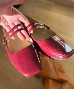 Vinrøde Mary Janes ballerinasko