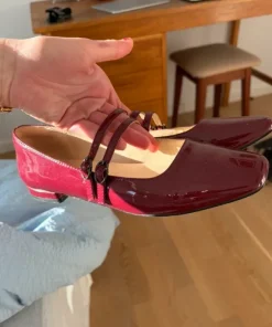 Vinrøde Mary Janes ballerinasko