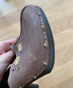 Vintage heels leather mules sandals