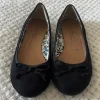 vintage suede leather ballet flats y2k 00s avant garde chic baleriny balerinki zamszowe czarne