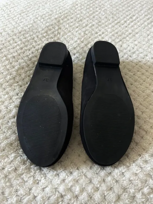 vintage suede leather ballet flats y2k 00s avant garde chic baleriny balerinki zamszowe czarne