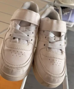Vita sneakers