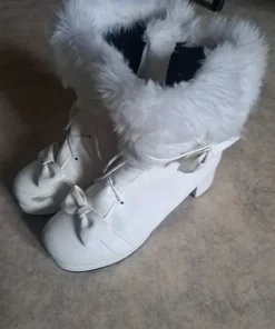 white lolita cutecore winter boots!