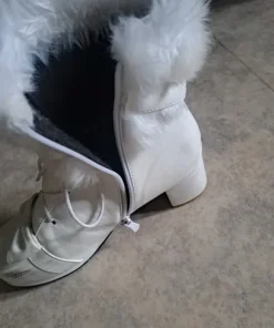 white lolita cutecore winter boots!