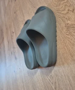 Yeezy slider