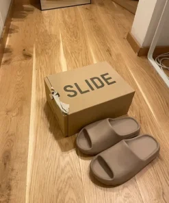 Yeezy Slides
