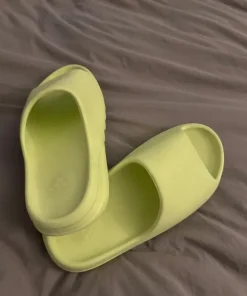 Yeezy Slides