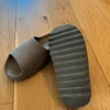 yeezy slides