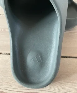 Yeezy Slides