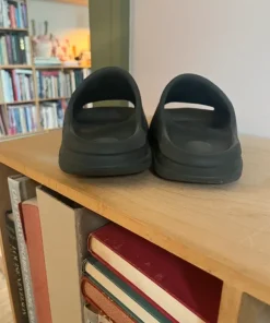 Yeezy slids