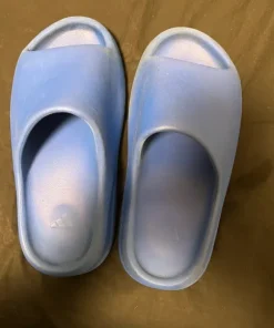 Yezzy slides