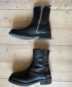Zip boot
