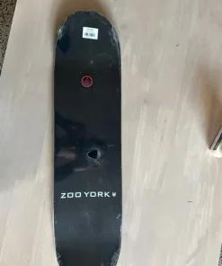 Zoo york skateboard